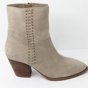 Lucky Brand Beige Ankle Booties